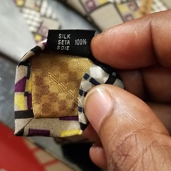 Format tie - Picture 3 of 6